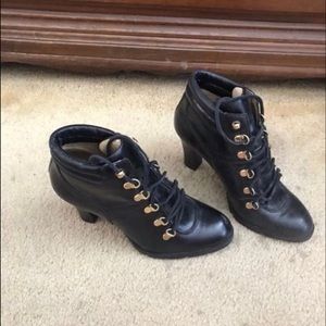 Michael kors black leather ankle boots